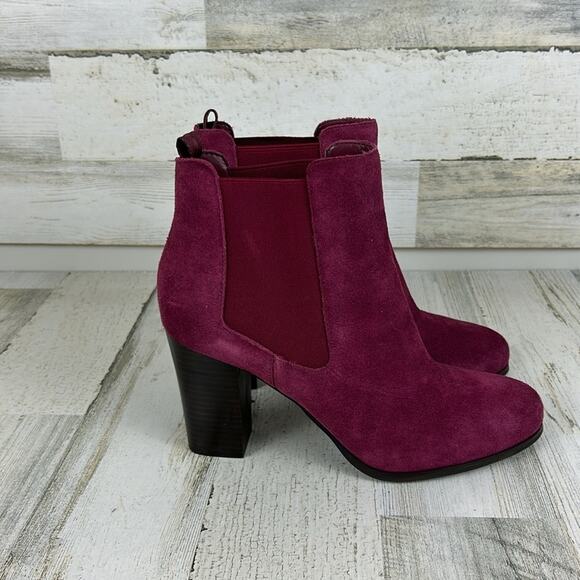 Michael Kors Lottie Women’s 10 Berry Suede Block Heel Ankle Boots New pull on - Picture 8 of 12